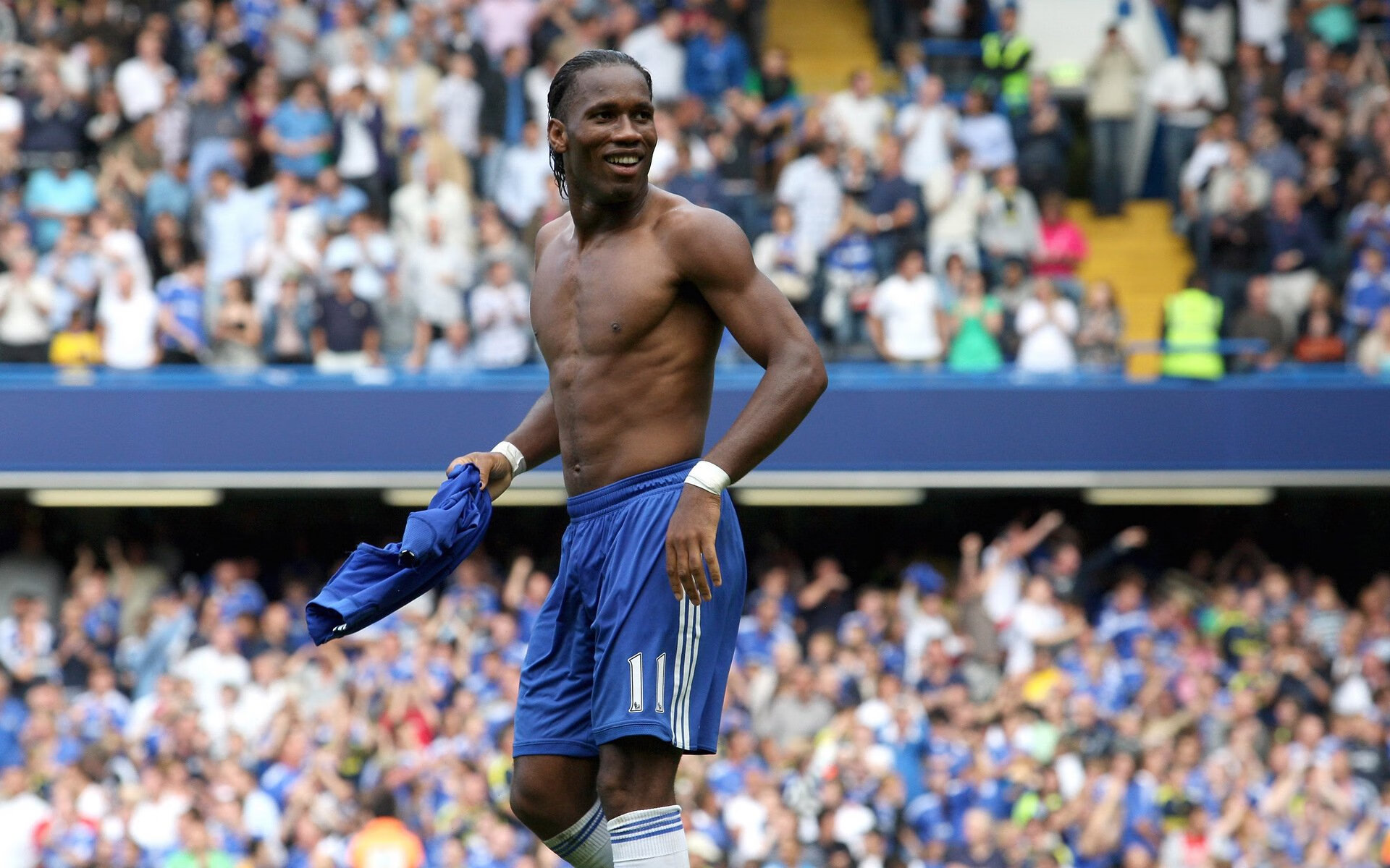 女足英超冠军争夺至最后一轮 切尔西一分优势力压阿森纳